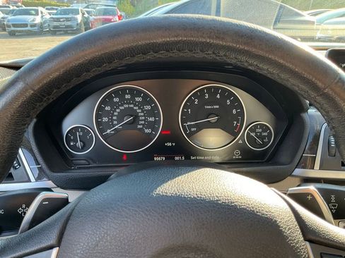 Used 2017 BMW 330e image 39