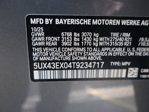 Used 2026 BMW X6 M60i image 42