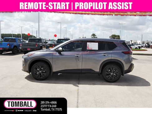 Used 2023 Nissan Rogue SV FWD image 4