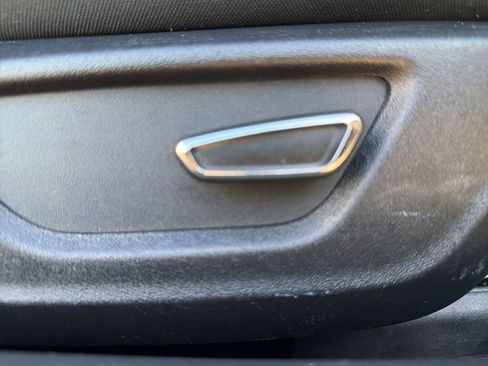 Certified 2019 Ford Mustang GT w/ Equipment Group 301A image 15