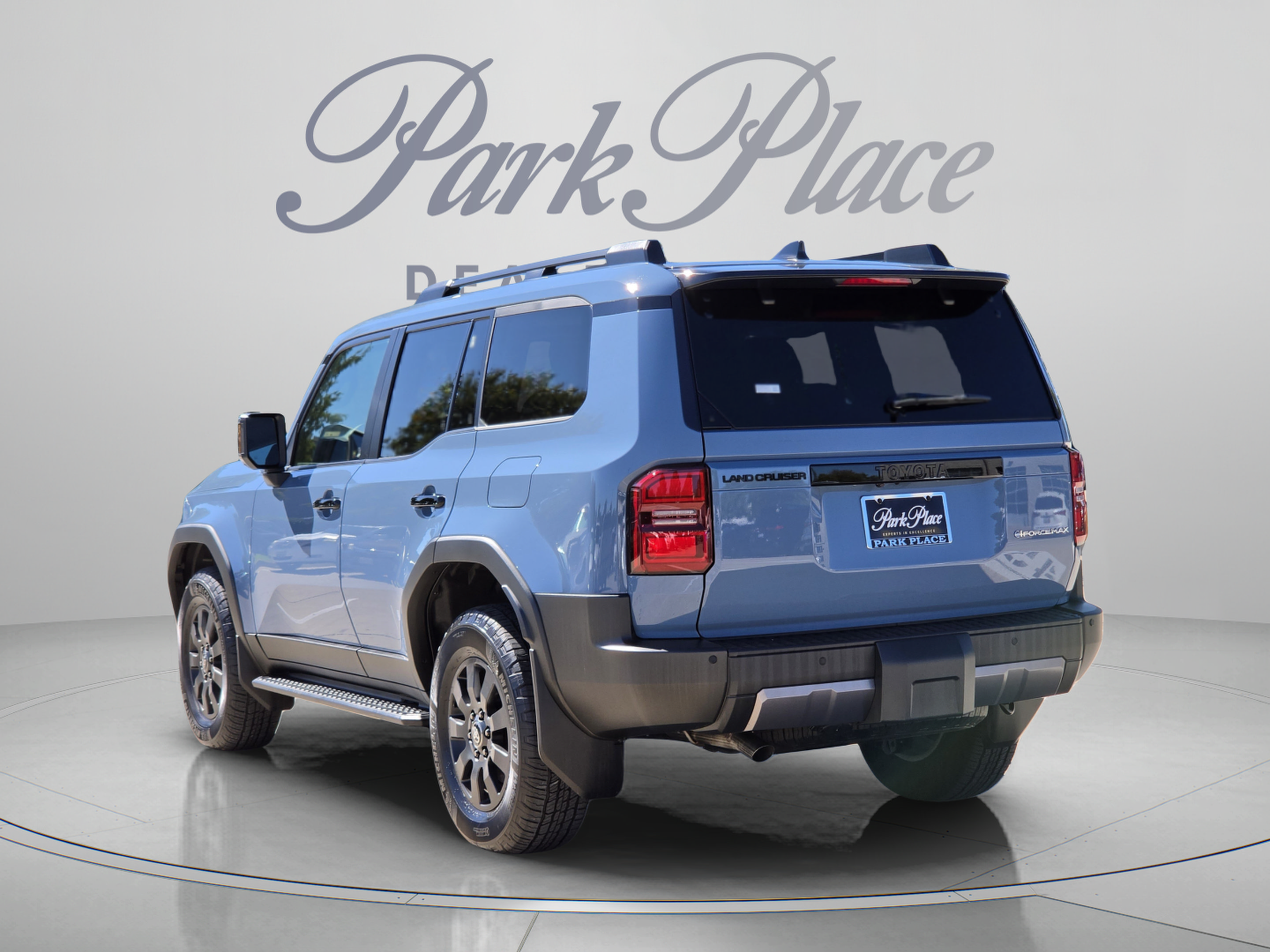 Used 2026 Toyota Land Cruiser w/ Premium Package AWD/4WD image 3