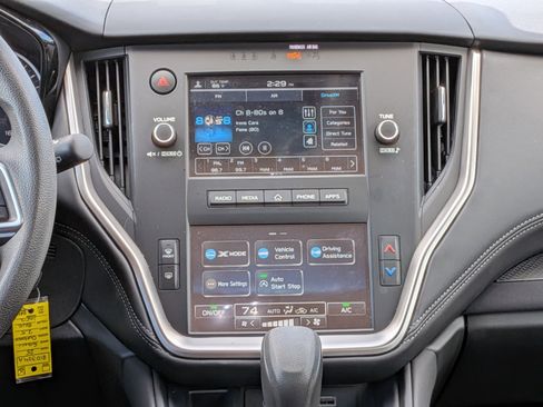 Certified 2025 Subaru Outback image 18