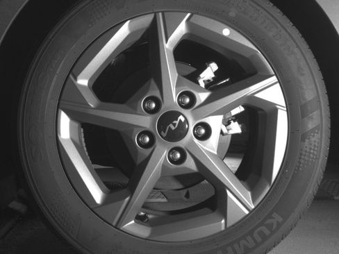 Used 2025 Kia K4 LXS image 13