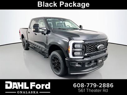 New 2026 Ford F250 Lariat w/ Black Appearance Package