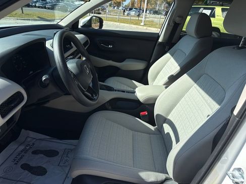 New 2026 Honda HR-V LX image 11