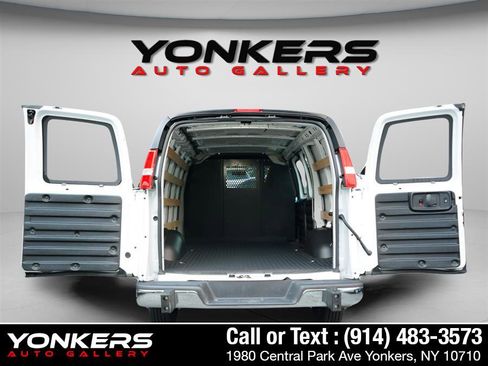 Used 2024 Chevrolet Express 2500 w/ Driver Convenience Package image 11