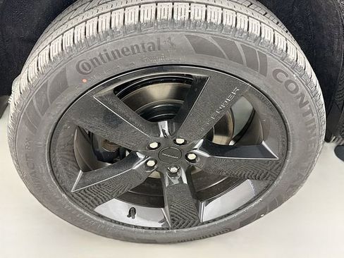 New 2026 Land Rover Defender 130 V8 image 34