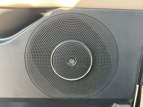 Used 2023 Ford Expedition Limited image 15