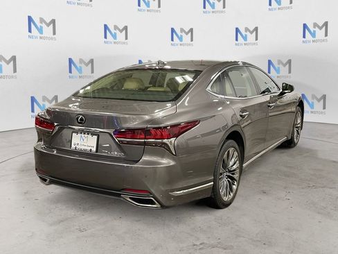 Used 2018 Lexus LS 500 w/ Interior Upgrade Package image 5