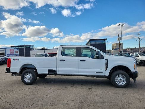 New 2026 Ford F350 XL image 6