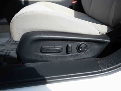 Used 2024 Honda Accord EX image 12