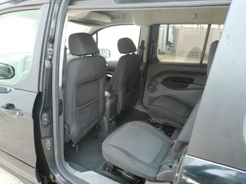 Used 2019 Ford Transit Connect XLT FWD image 23