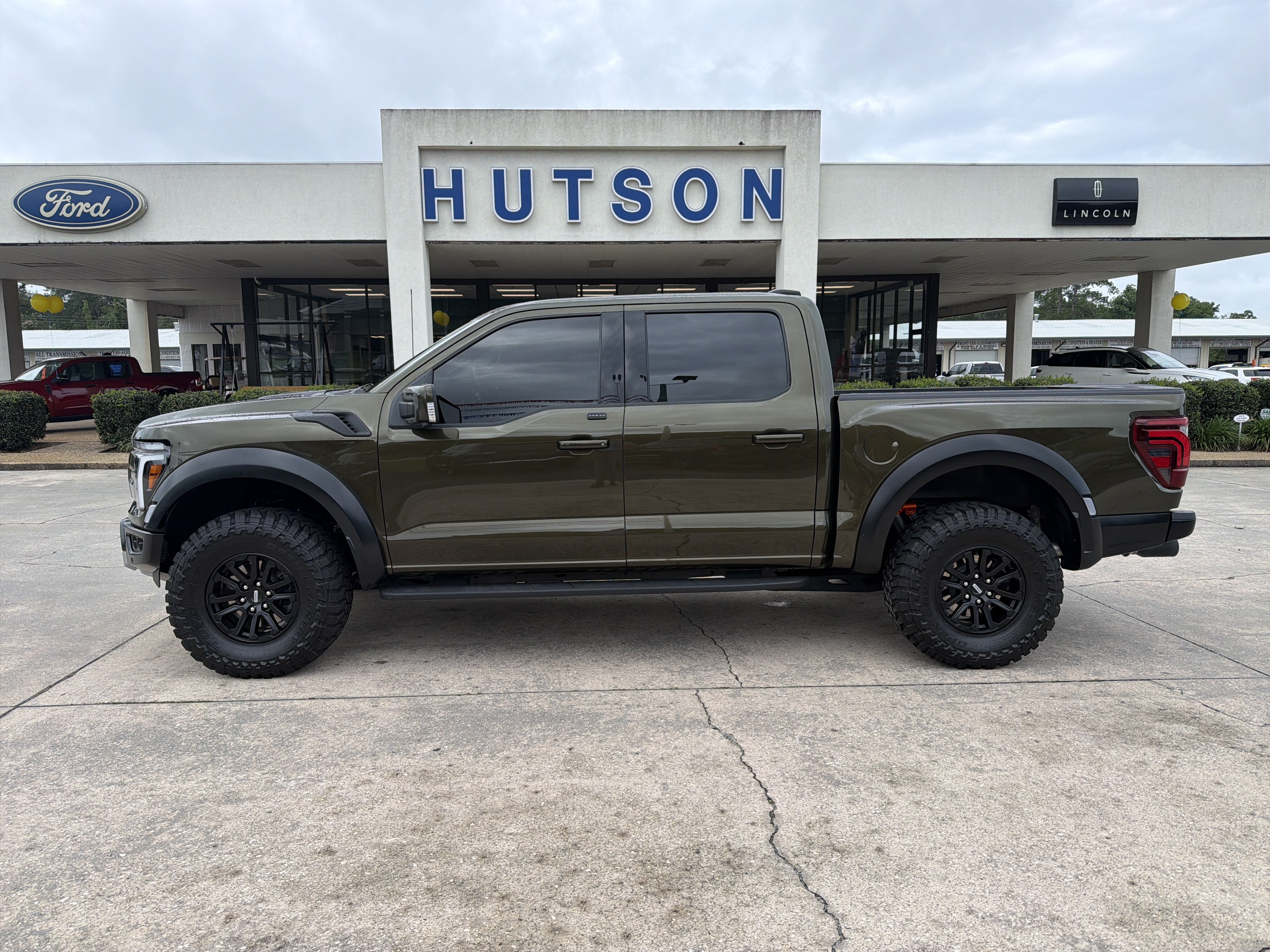 Used 2025 Ford F150 Raptor AWD/4WD image 1