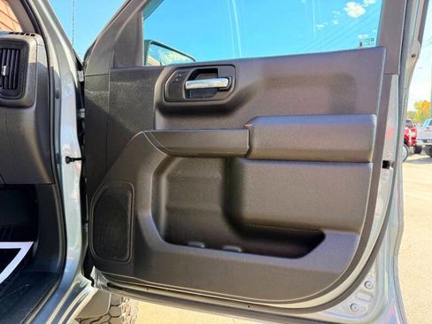 Used 2024 Chevrolet Silverado 1500 Custom Trail Boss image 36