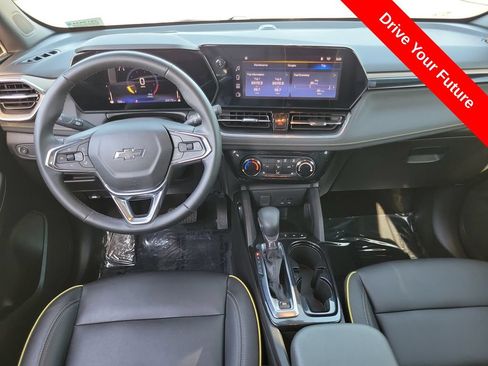 Used 2024 Chevrolet TrailBlazer ACTIV FWD image 4