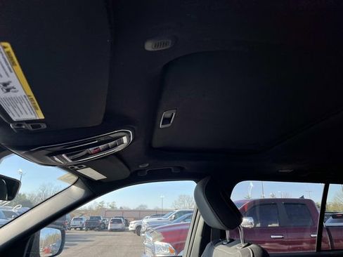 New 2026 Jeep Grand Cherokee Laredo image 25