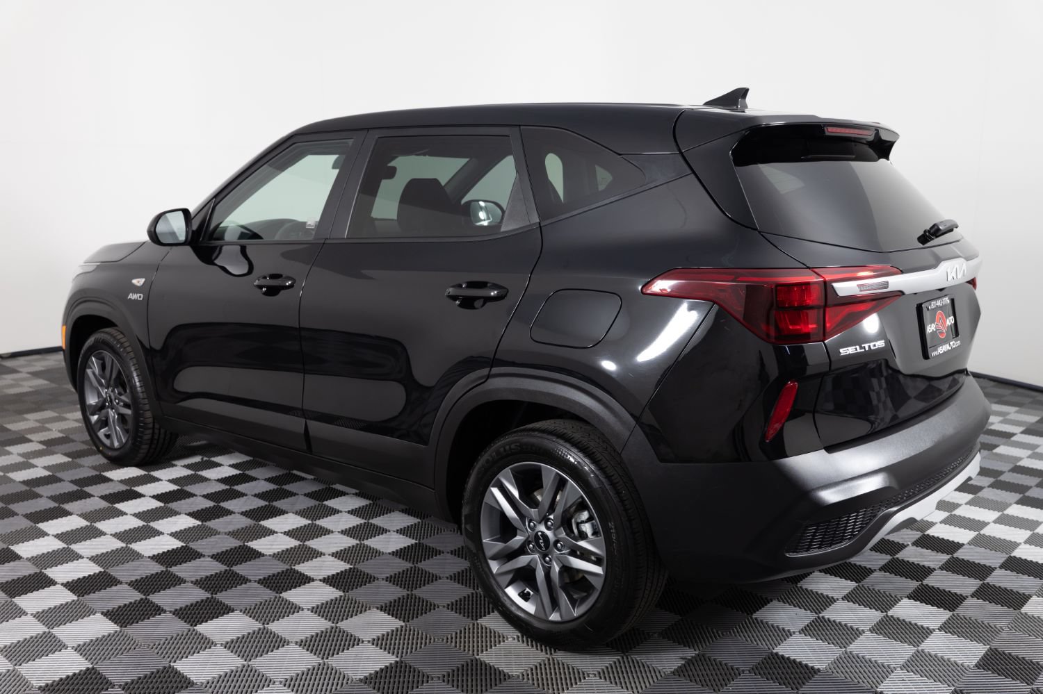 Used 2022 Kia Seltos LX AWD/4WD image 4