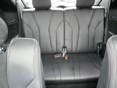 Used 2023 Acura MDX A-Spec image 15