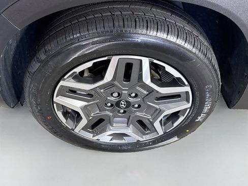 Used 2023 Hyundai Santa Fe SEL Premium w/ Cargo Package AWD/4WD image 4