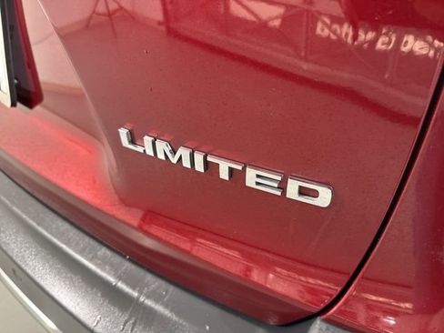 Used 2019 Jeep Cherokee Limited w/ Trailer Tow Group image 10