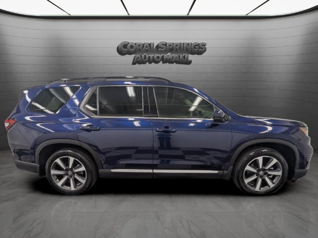 Certified 2024 Honda Pilot Touring image 8