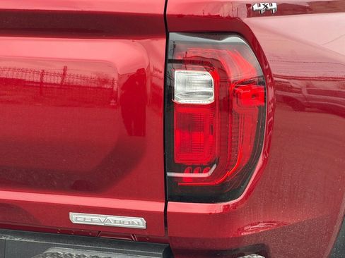 New 2026 GMC Canyon Elevation AWD/4WD image 30