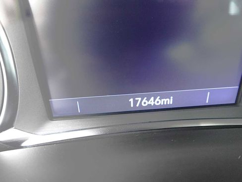 Used 2025 Chevrolet Blazer LT AWD/4WD image 16