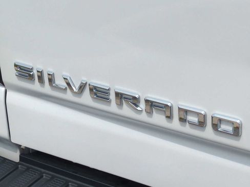 Used 2024 Chevrolet Silverado 3500 High Country w/ High Country Premium Package AWD/4WD image 33