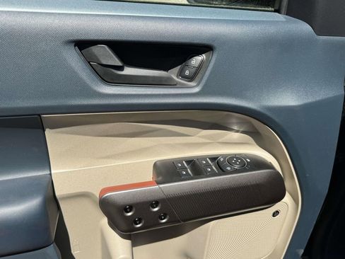 New 2026 Ford Maverick Lariat AWD/4WD image 16
