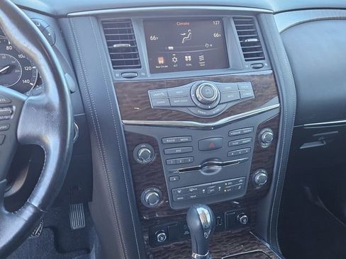 Used 2019 Nissan Armada Platinum w/ Captain's Chairs Package image 9