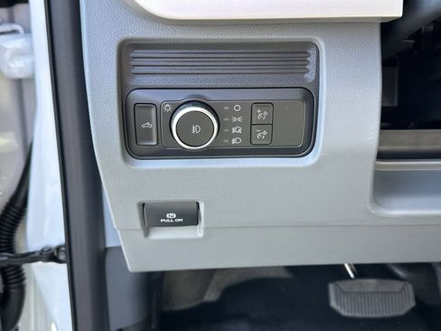 New 2026 Ford F450 XL w/ 360-Degree Camera Package image 18