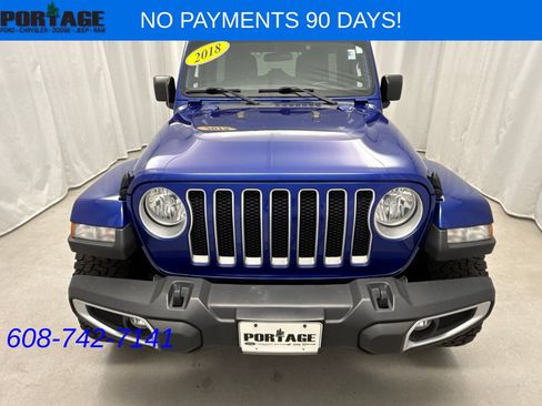 Used 2018 Jeep Wrangler Unlimited Sahara w/ Cold Weather Group AWD/4WD image 6