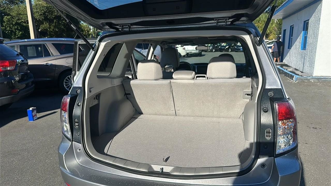 Used 2011 Subaru Forester 2.5X Premium AWD/4WD image 36