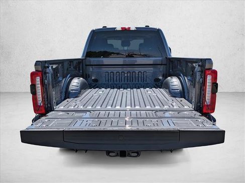 New 2026 Ford F350 Lariat w/ FX4 Off-Road Package AWD/4WD image 5
