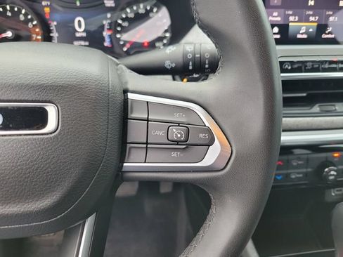 Used 2024 Jeep Compass Latitude w/ Altitude Special Edition AWD/4WD image 18