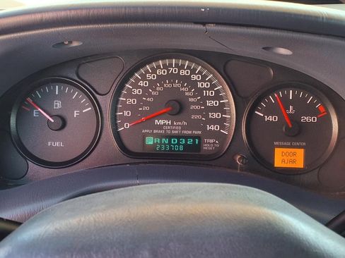 Used 2003 Chevrolet Impala Base w/ Unmarked Police Pkg image 5