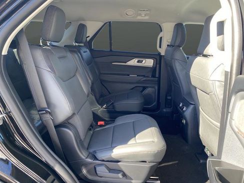 New 2026 Ford Explorer Active w/ Active Comfort Package image 31