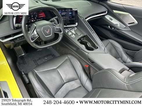 Used 2023 Chevrolet Corvette Stingray Preferred Conv w/ Z51 Performance Package RWD image 19