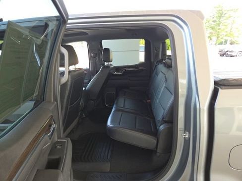 Used 2023 Chevrolet Silverado 1500 LT AWD/4WD image 28