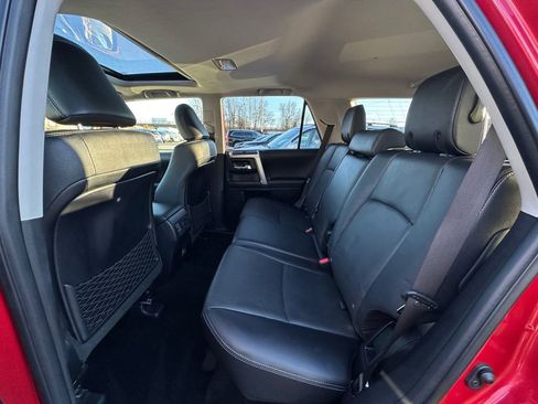 Used 2024 Toyota 4Runner Limited image 21