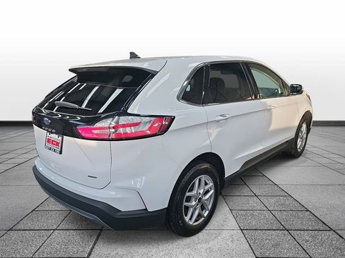 Used 2024 Ford Edge SEL image 5