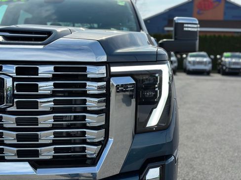 New 2026 GMC Sierra 2500 Denali w/ Denali Reserve Package AWD/4WD image 34