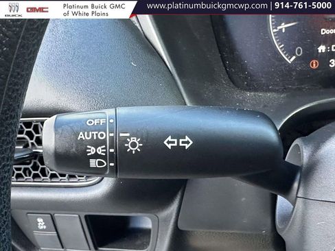 Used 2024 Honda HR-V LX image 33