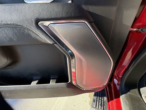 Used 2024 GMC Sierra 1500 Denali w/ Technology Package image 23