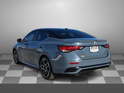 Used 2024 Nissan Sentra SR w/ SR Premium Package image 4