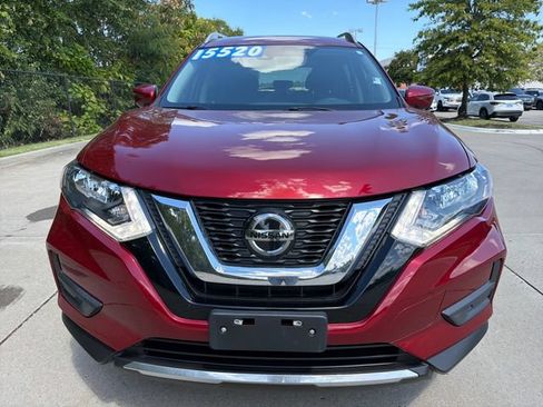 Used 2020 Nissan Rogue SV w/ Premium Package FWD image 8