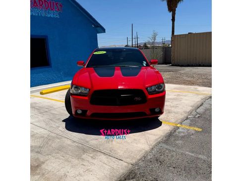 Used 2014 Dodge Charger R/T RWD image 2