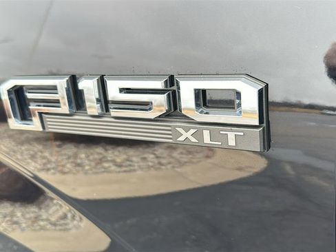 Used 2019 Ford F150 XLT image 12