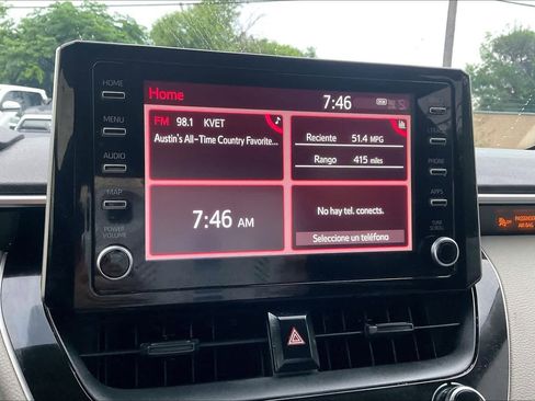 Used 2020 Toyota Corolla LE w/ Carpet Mat Package (TMS) FWD image 31