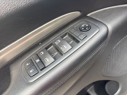 Used 2020 Dodge Durango SXT w/ 3rd Row Seating Group image 22